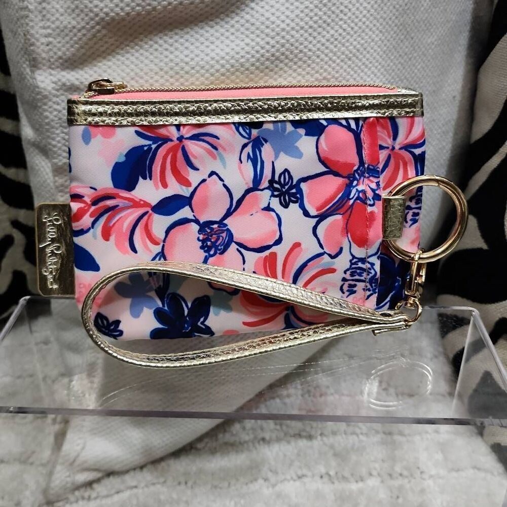 Lilly Pulitzer Stunning Wristlet  Party like a Lobstar print